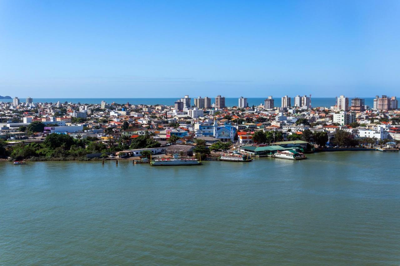 Mercure Itajai Navegantes Exterior foto